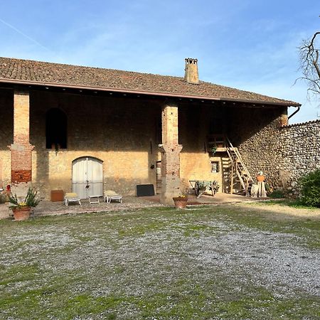 Antico Cascinale Lombardo Bed & Breakfast โลนาโต ภายนอก รูปภาพ