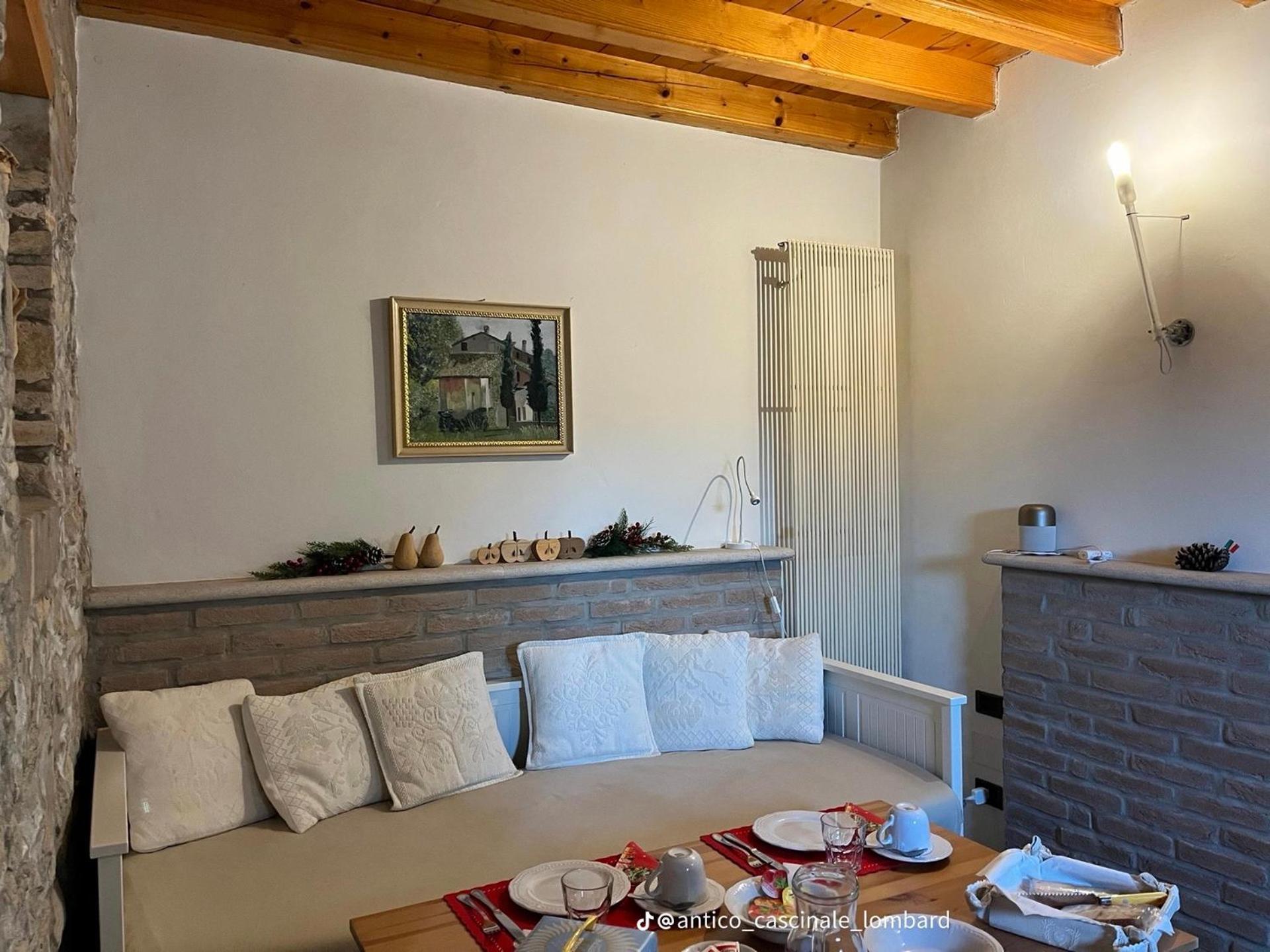 Antico Cascinale Lombardo Bed & Breakfast โลนาโต ภายนอก รูปภาพ